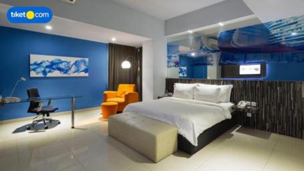 G Suites Hotel By Amithya Surabaya Exteriör bild