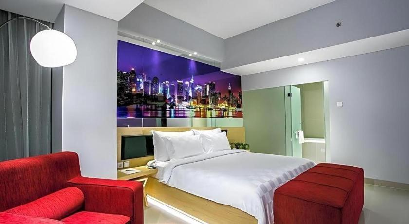 G Suites Hotel By Amithya Surabaya Exteriör bild