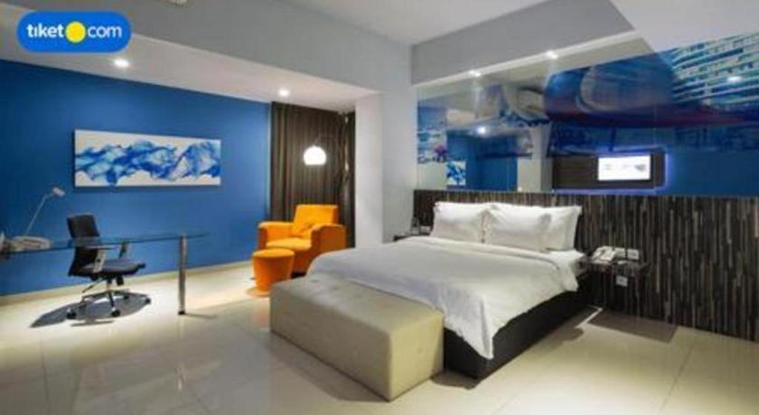 G Suites Hotel By Amithya Surabaya Exteriör bild
